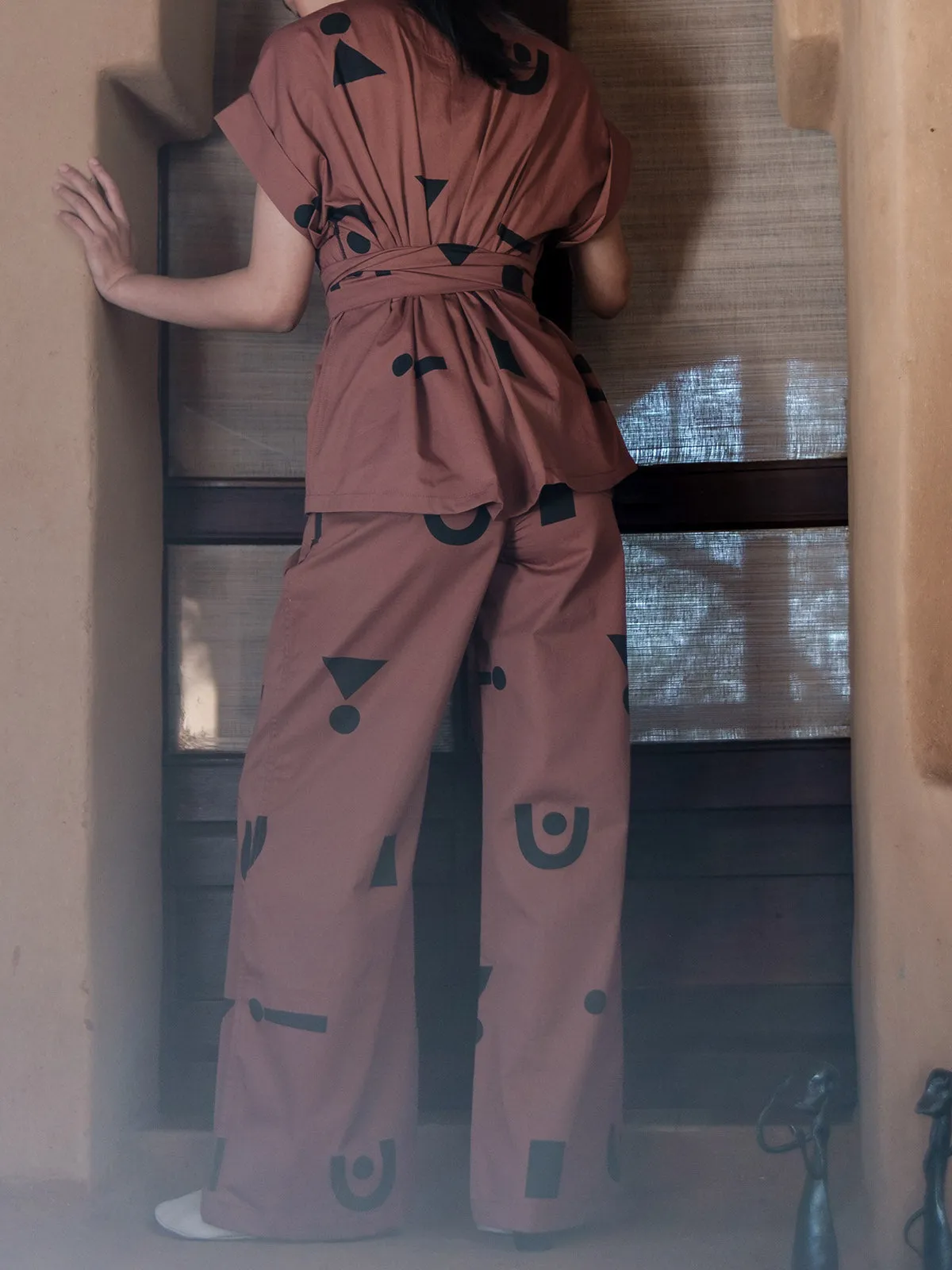 Copper Line Printed Friday Flared Pants