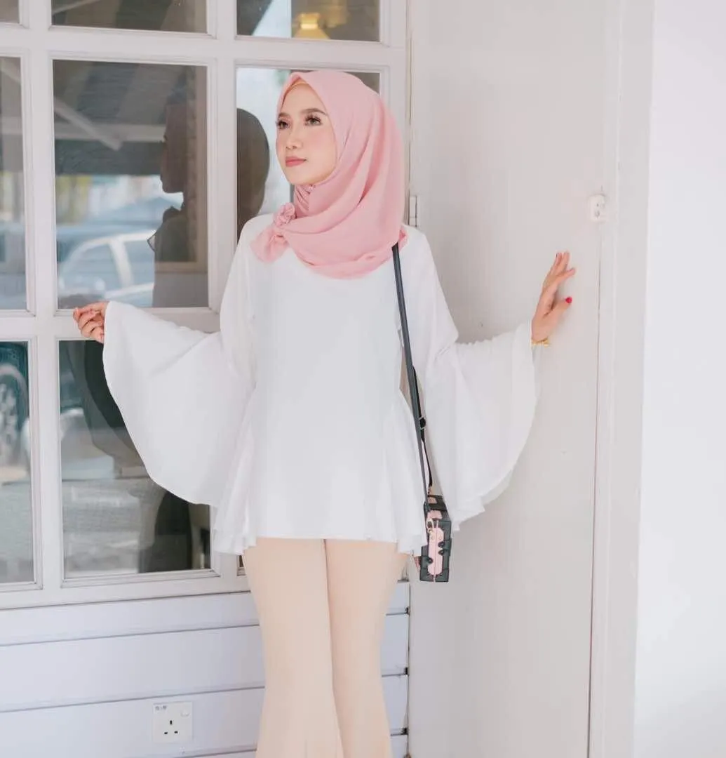Melati Tops