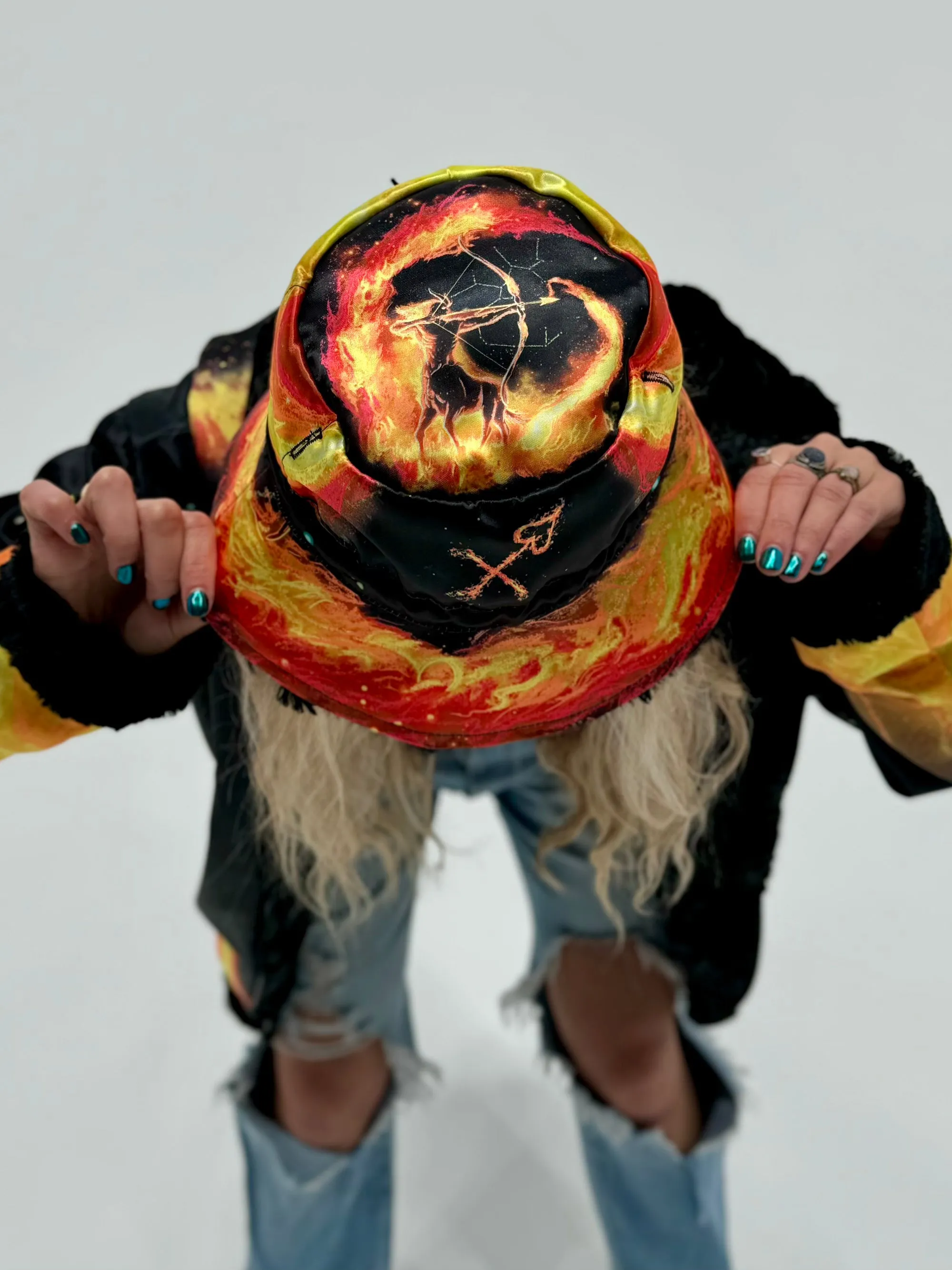 Zodiac Dreams ♐️ Sagittarius Bucket Hat